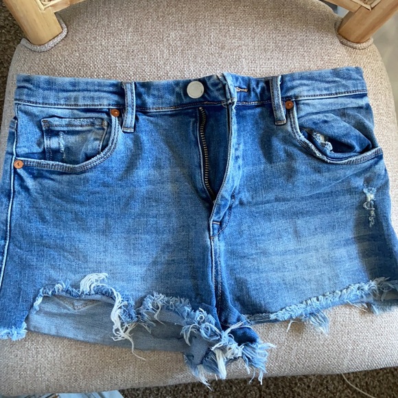 Blank NYC Wedge Short - Picture 2 of 4